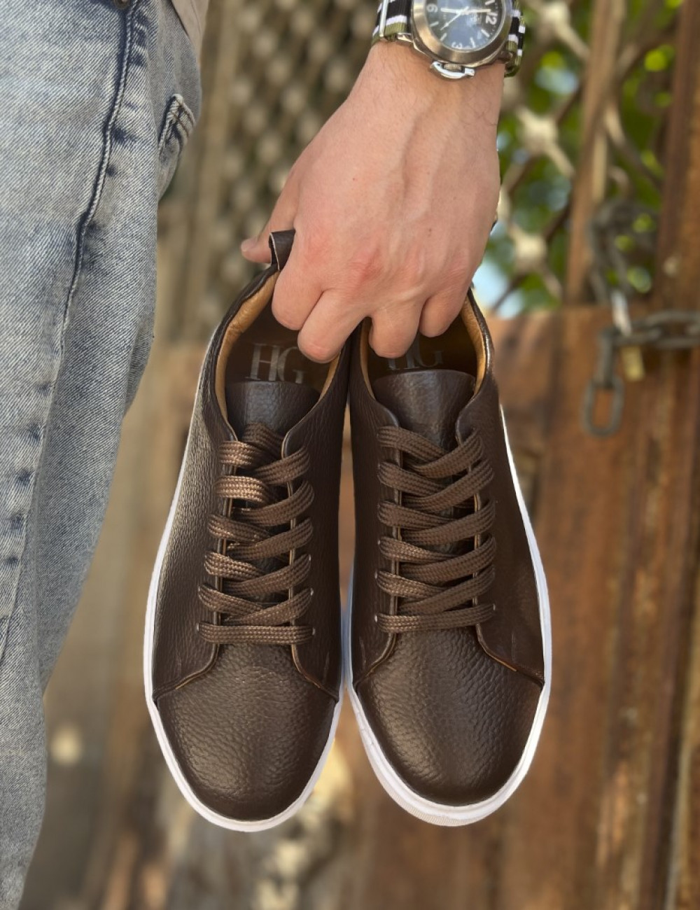 Aνδρικά χαμηλά Casual Sneakers κατασκευασμένα από γνήσιο δέρμα.