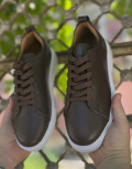 Aνδρικά χαμηλά Casual Sneakers κατασκευασμένα από γνήσιο δέρμα.