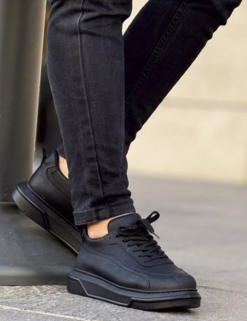 Ανδρικά Sneakers και κορδόνια.