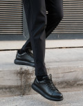 Ανδρικά δίσολα Sneakers με κορδόνια λαστιχένια σόλα.