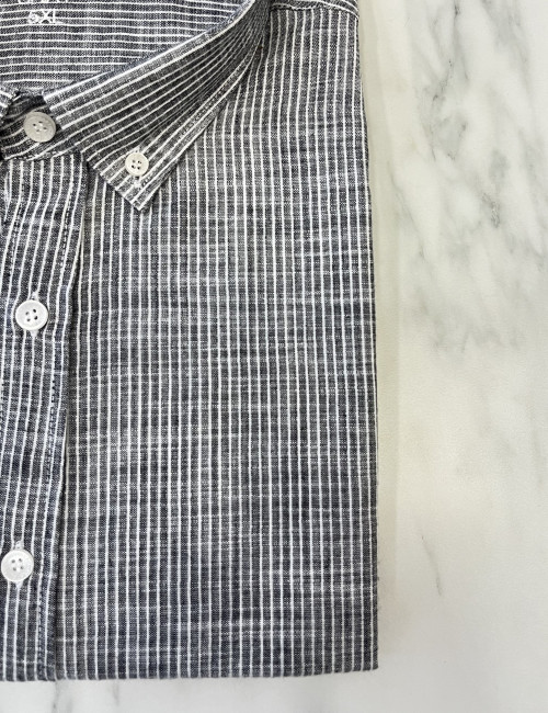 Ανδρικό γκρι ριγέ πουκάμισο με γιακά CA2521