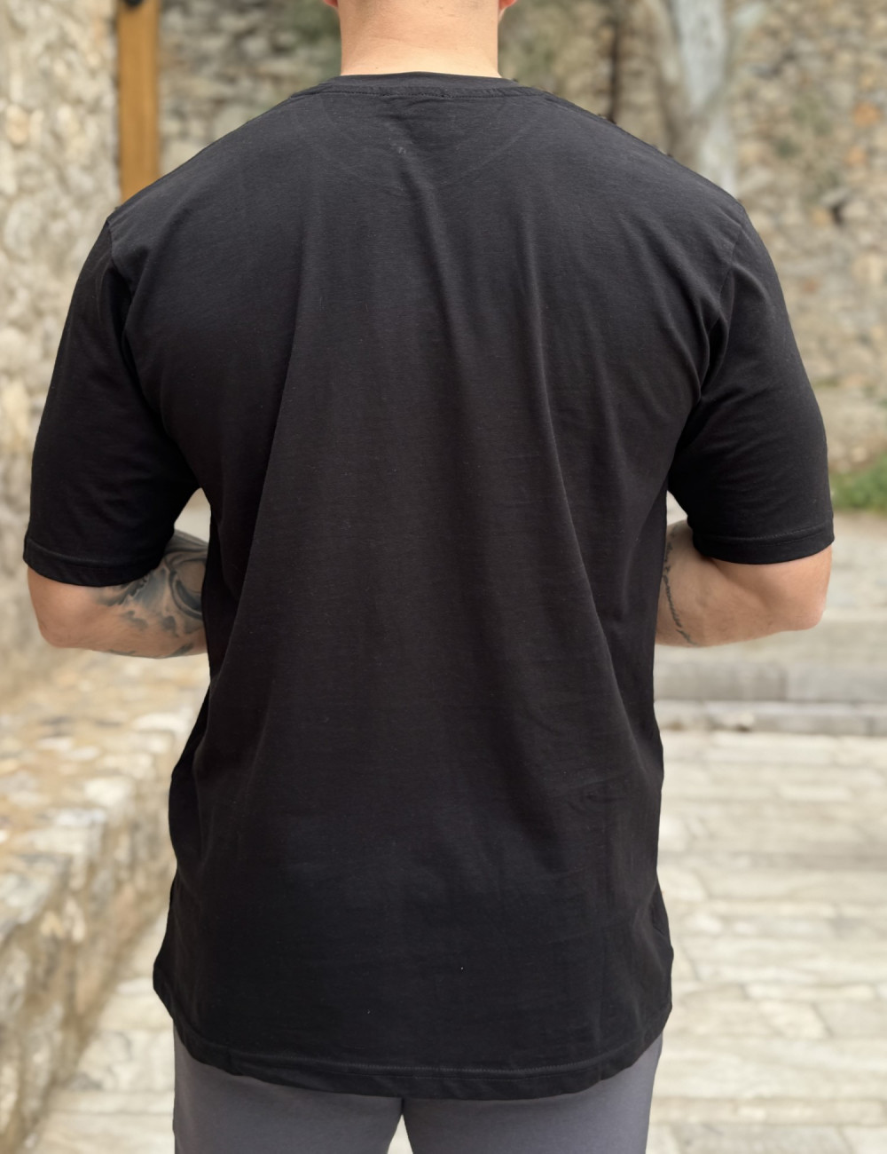 Ανδρικό κοντομάνικο μπλουζάκι.