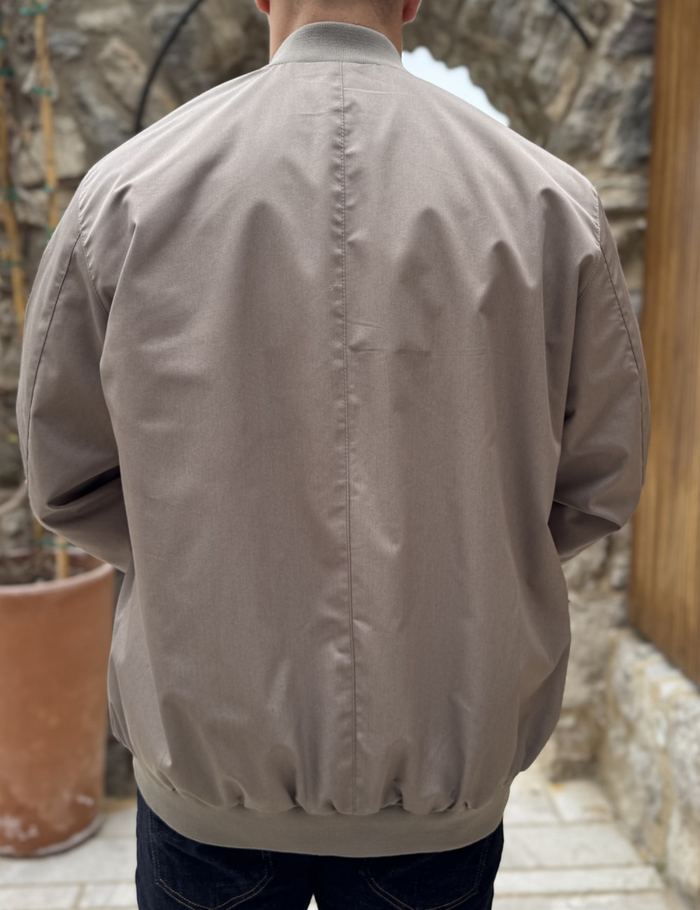 Ανδρικό Jacket σε στυλ bomber.