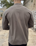 Ανδρική μακρυμάνικη μπλούζα ελληνικής κατασκευής με γιακά.