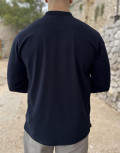 Ανδρική μακρυμάνικη μπλούζα ελληνικής κατασκευής με γιακά.