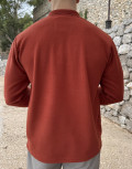 Ανδρική μακρυμάνικη μπλούζα ελληνικής κατασκευής με γιακά.