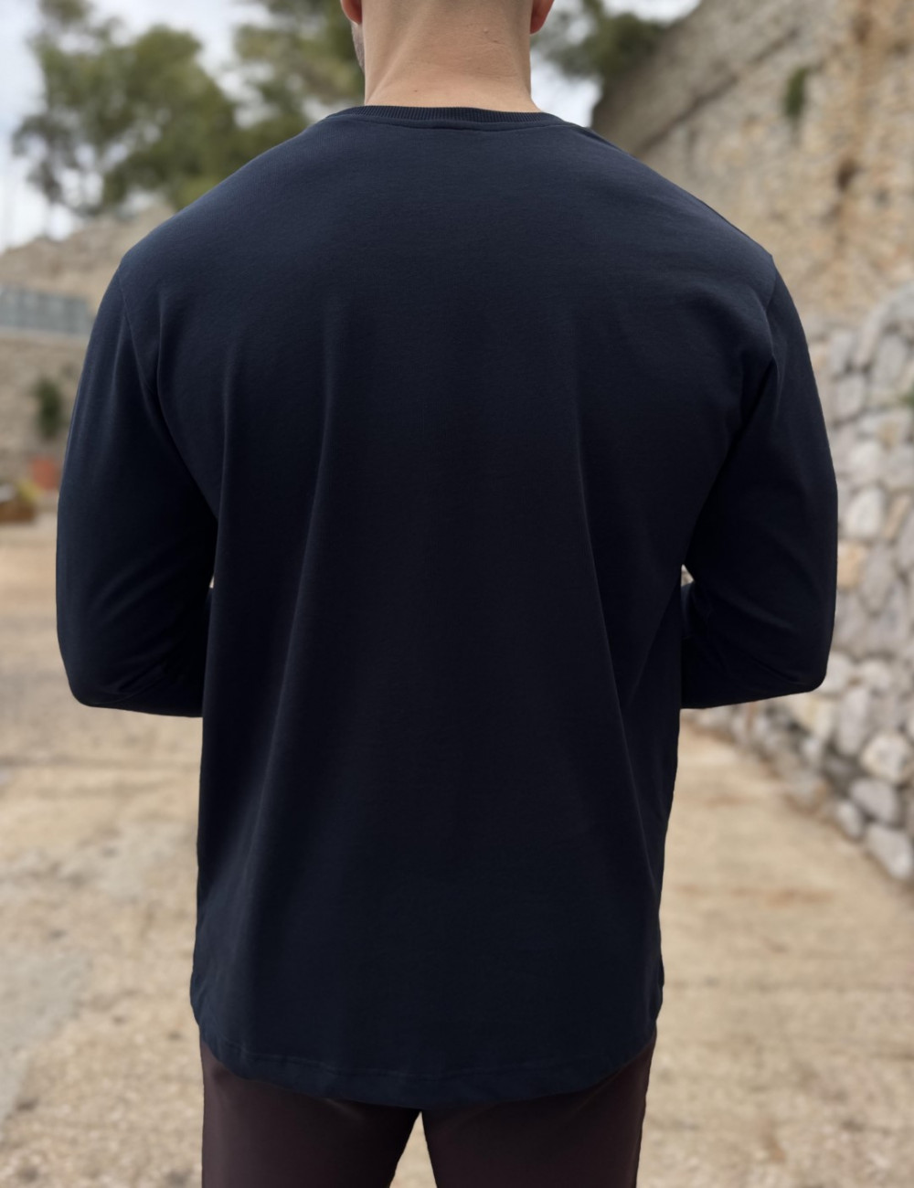 Ανδρική βαμβακερή μακρυμάνικη μπλούζα.