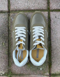 Ανδρικά sneakers της εταιρείας U.