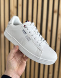 Ανδρικά χαμηλά Casual Sneakers κατασκευασμένα απο δερματίνη  άριστης ποιότητας.