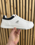  Ανδρικά χαμηλά Casual Sneakers κατασκευασμένα απο δερματίνη  άριστης ποιότητας.