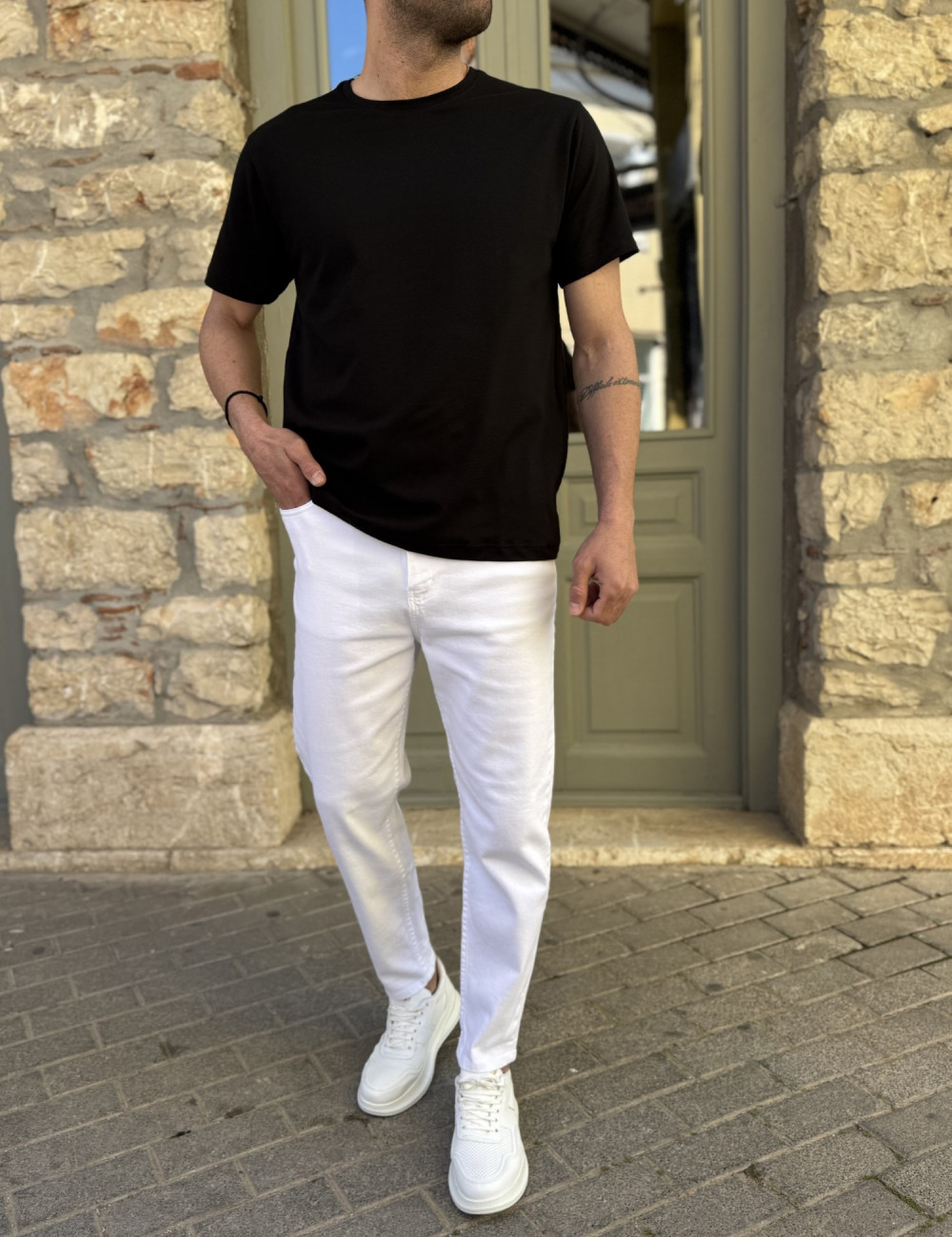 Ανδρική κοντομάνικη μπλούζα της εταιρείας Everbest.