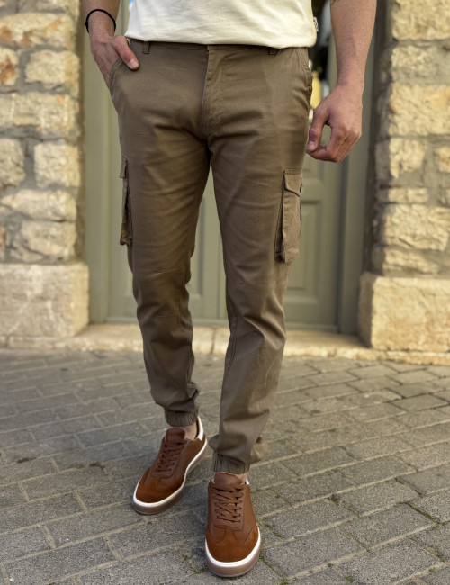 Ανδρικό cargo καφέ παντελόνι υφασμάτινο με λάστιχο BC51201B