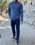 Ανδρική μακρυμάνικη μπλούζα .