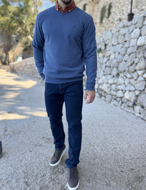 Ανδρική μπλε Indigo πλεκτή βαμβακερή μακρυμάνικη μπλούζα με V λαιμόκοψη ZWK102
