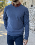 Ανδρική μακρυμάνικη μπλούζα .