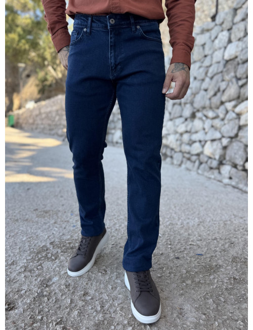 Ανδρικό μπλε σκούρο τζιν ελαστικό σε ίσια γραμμή με φερμουάρ LC18091