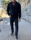 Ανδρική μακρυμάνικη ζακέτα.