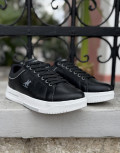 Ανδρικά χαμηλά Casual Sneakers κατασκευασμένα απο δερματίνη  άριστης ποιότητας.