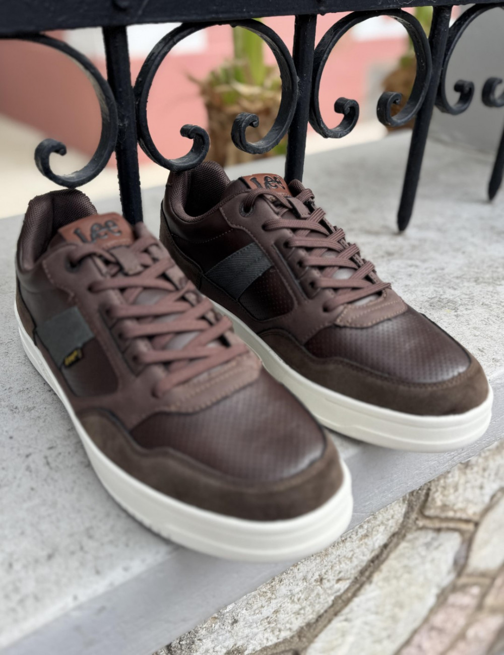 Ανδρικά Casual Sneakers κατασκευασμένα απο δερματίνη  άριστης ποιότητας.