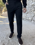 Ανδρικό υφασμάτινο παντελόνι μονόχρωμο.