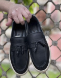  Ανδρικά δερμάτινα loafers με tassels.