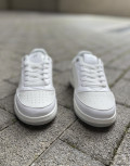 Ανδρικά χαμηλά Casual Sneakers , με διχρωμία, κατασκευασμένα απο δερματίνη άριστης ποιότητας.