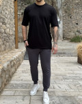Ανδρικό κοντομάνικο μπλουζάκι.