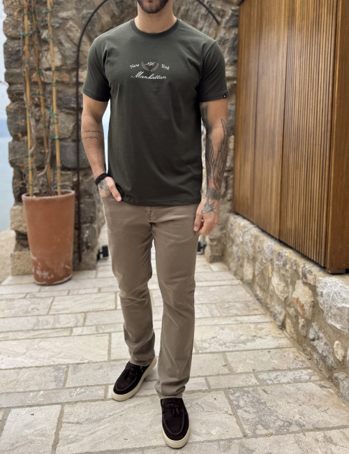 Everbest ανδρική χακί κοντομάνικη μπλούζα με τύπωμα Plus Size 262802X