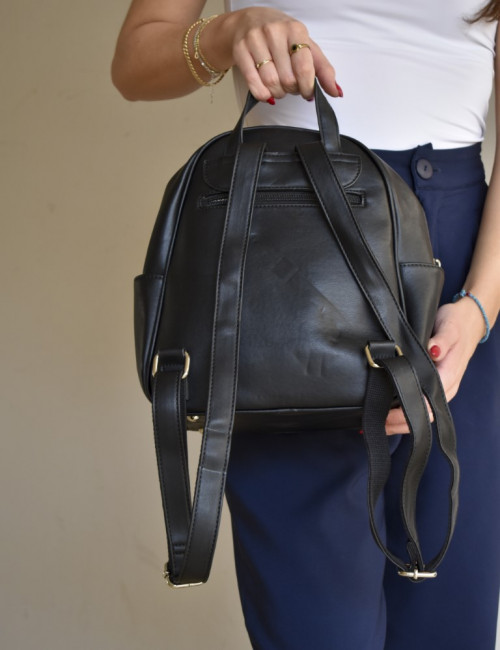 Γυναικείο μαύρο Mini Backpack καπιτονέ CK5685